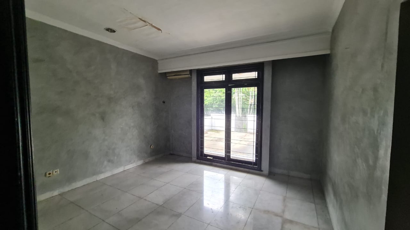 Rumah Tinggal di Villa Pejaten Mas, Pasar Minggu
