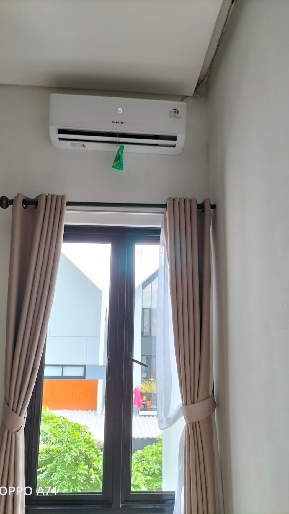 Rumah Siap Huni dalam Cluster dan Strategis @Cluster Asterloka Bintaro, Ciputat