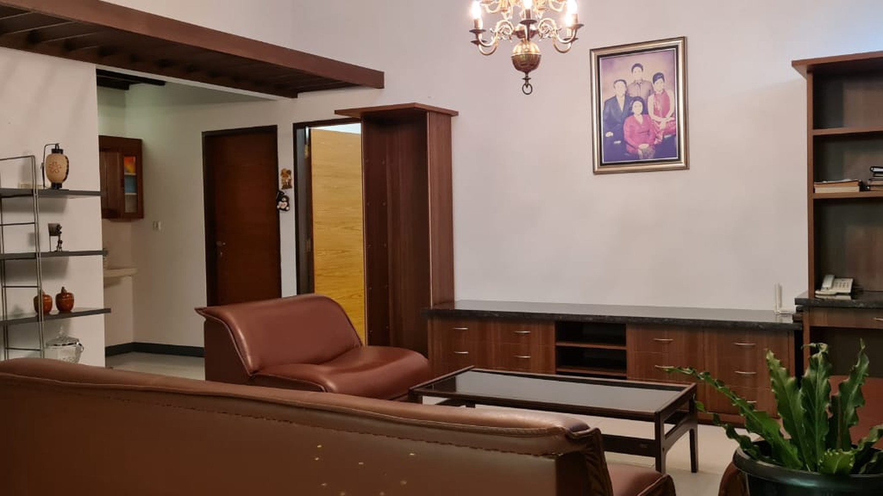 Rumah Lux Siap Huni di Bandung Utara, Budisari