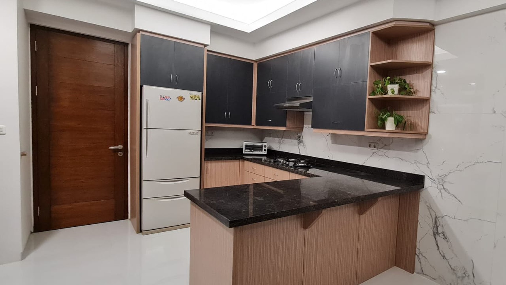 Rumah Lux Siap Huni di Bandung Utara, Budisari