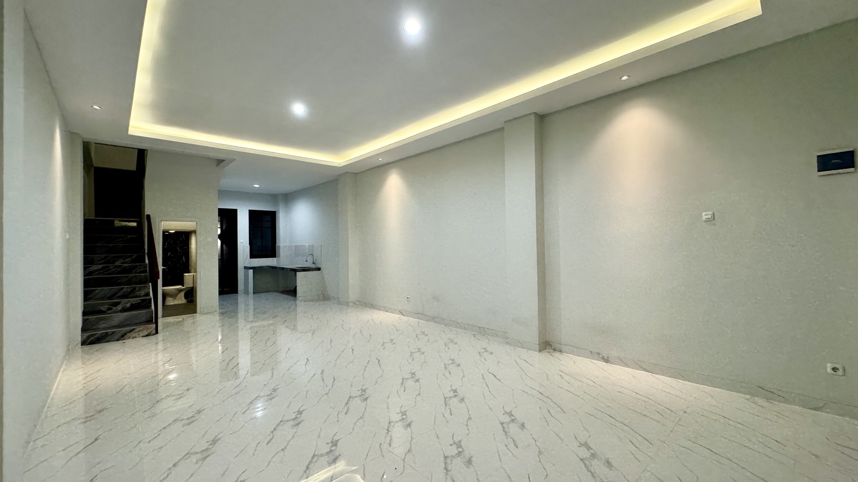 Dijual Ruko di Jalan Setia Warga Jelambar Baru, Jakarta Barat