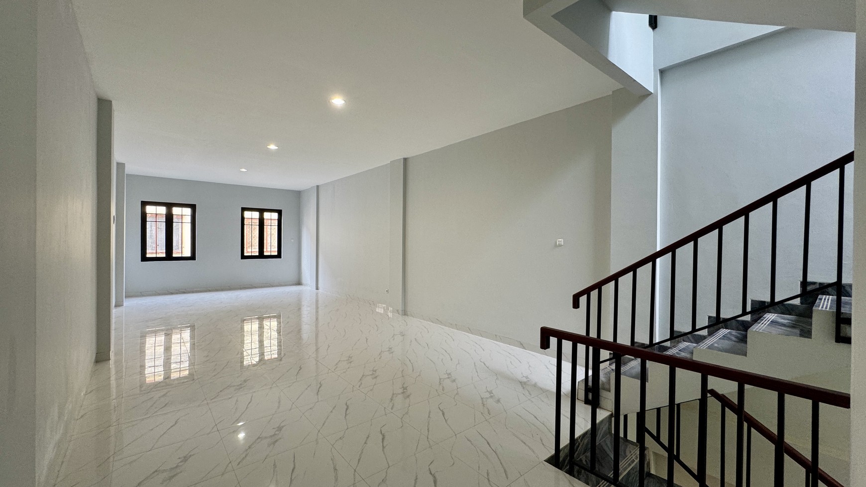 Dijual Ruko di Jalan Setia Warga Jelambar Baru, Jakarta Barat