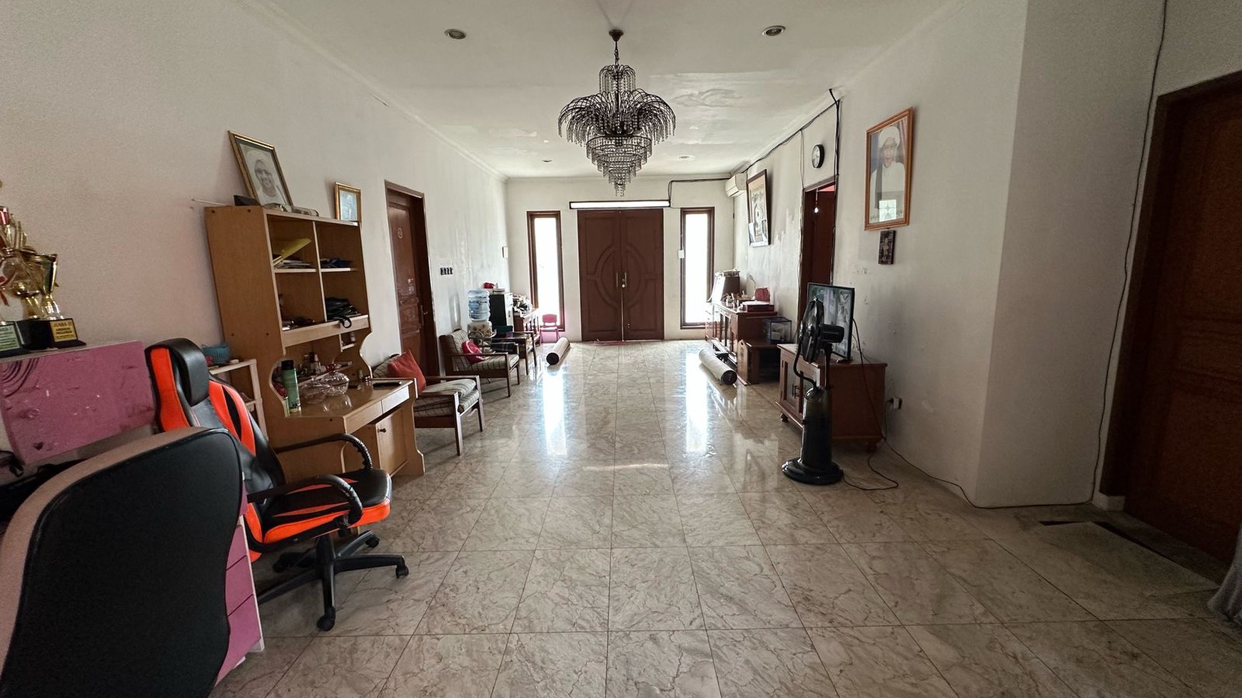 Rumah Siap Huni & Investasi, Lokasi Premium KT 5 di Pondok Indah Jakarta Selatan