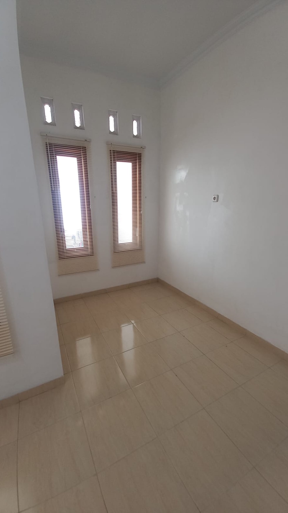 Rumah Semi Furnish Cocok Untuk Homestay Lokasi Dekat UKRIM Purwomartani Kalasan Sleman