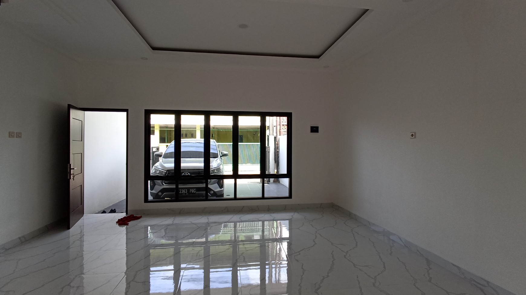 Rumah Baru Modern 2 Lantai - Nyaman, Siap Huni di Lubang Buaya, Cipayung - Jakarta Timur