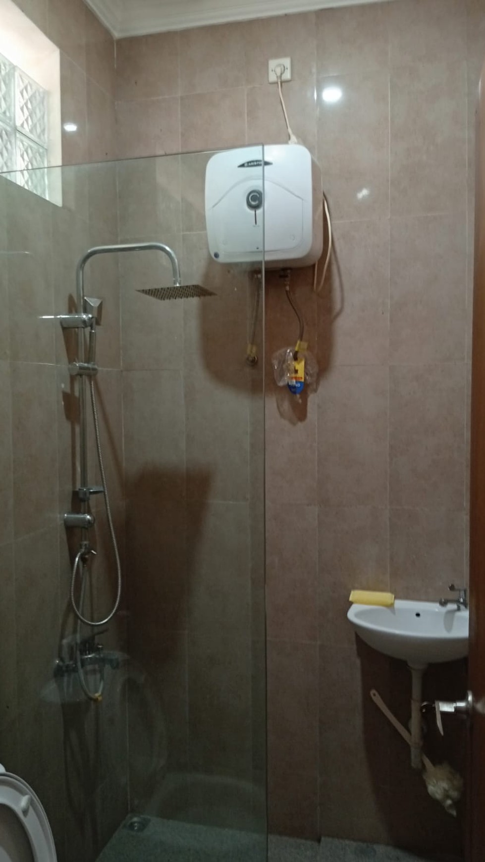 Rumah Dalam Perum Jambon Residence Kricak Tegalrejo Yogyakarta