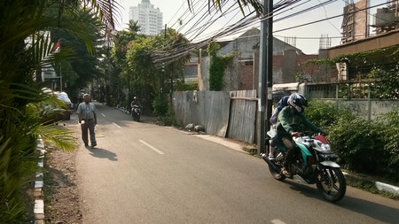 Dijual Tanah dan Bangunan di Kampung Bali, Jakpus