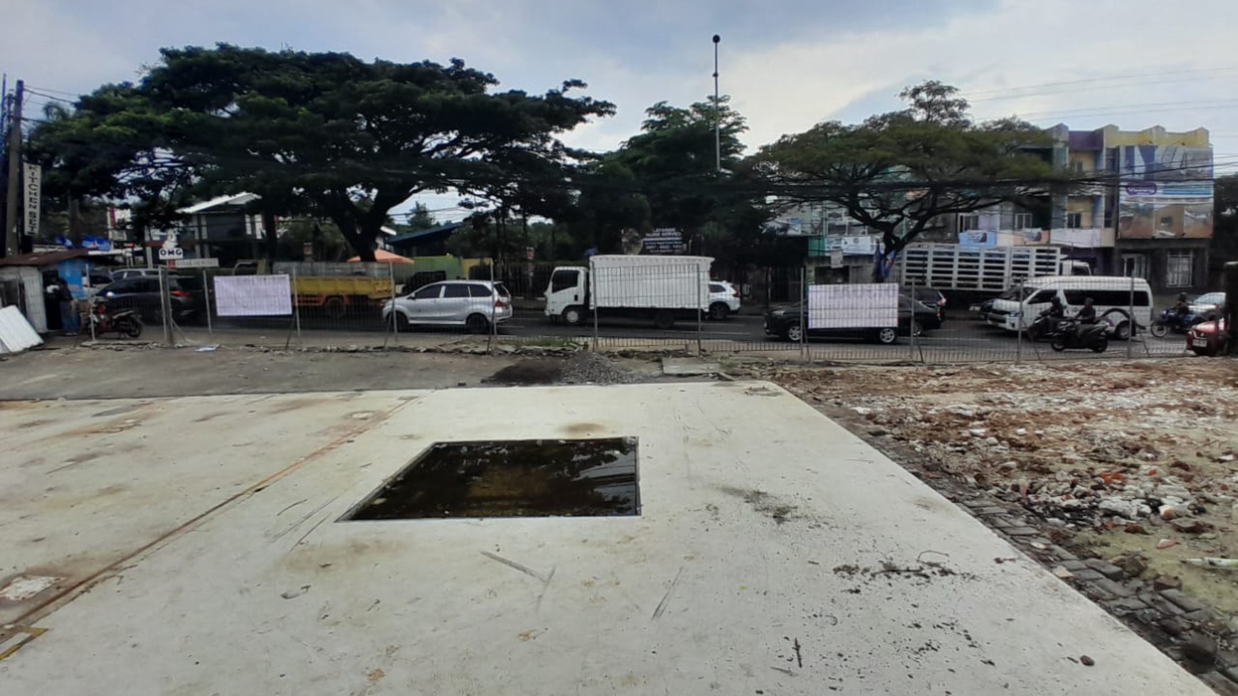 Investasi Terbaik Tanah Komersial Murah di bawah NJOP di lokasi emas di Jalan alternatif Cibubur