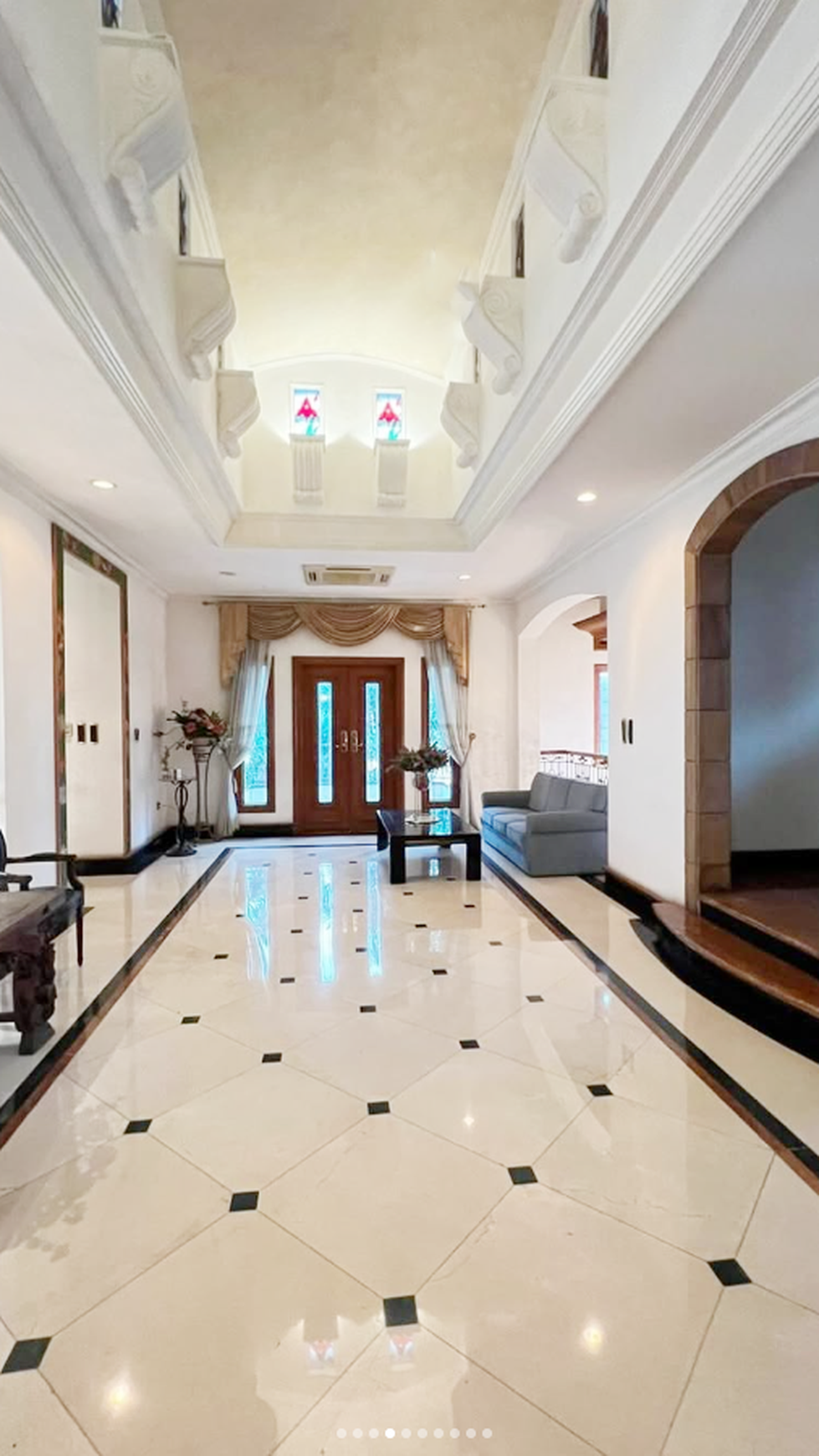 Rumah Mewah dengan Pool di Brawijaya, Kebayoran Baru, Jakarta