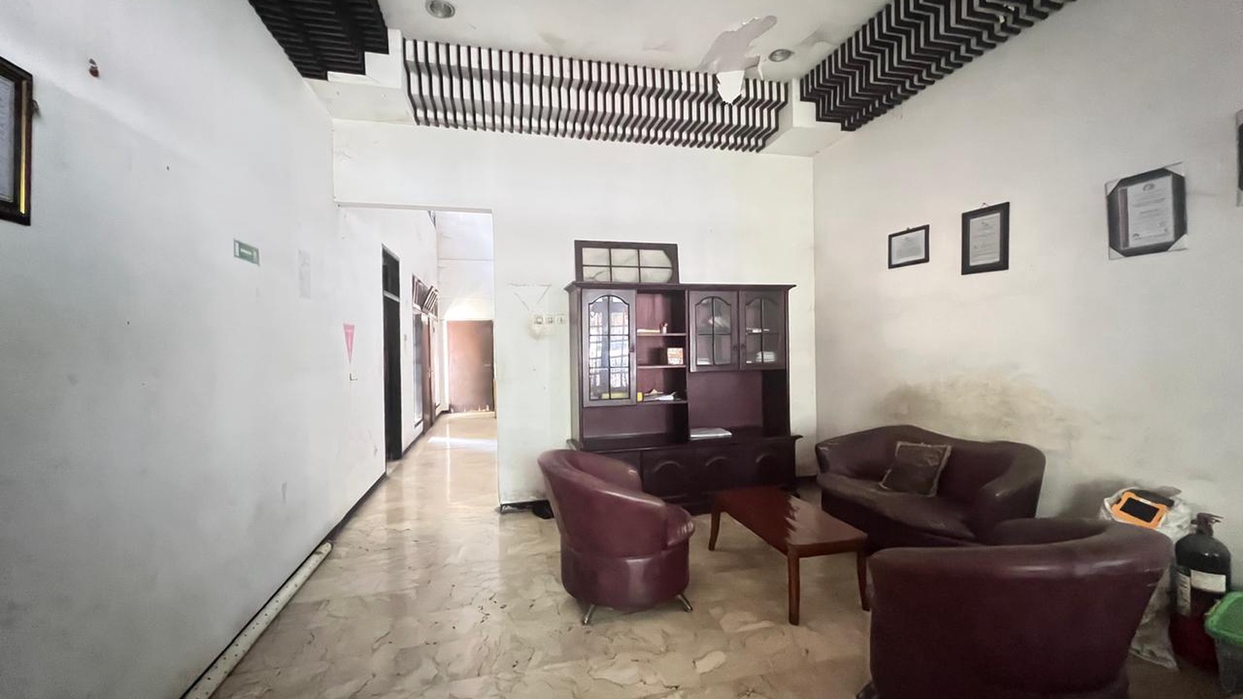 Rumah Kantor Strategis Raya Tenggilis Surabaya Selatan