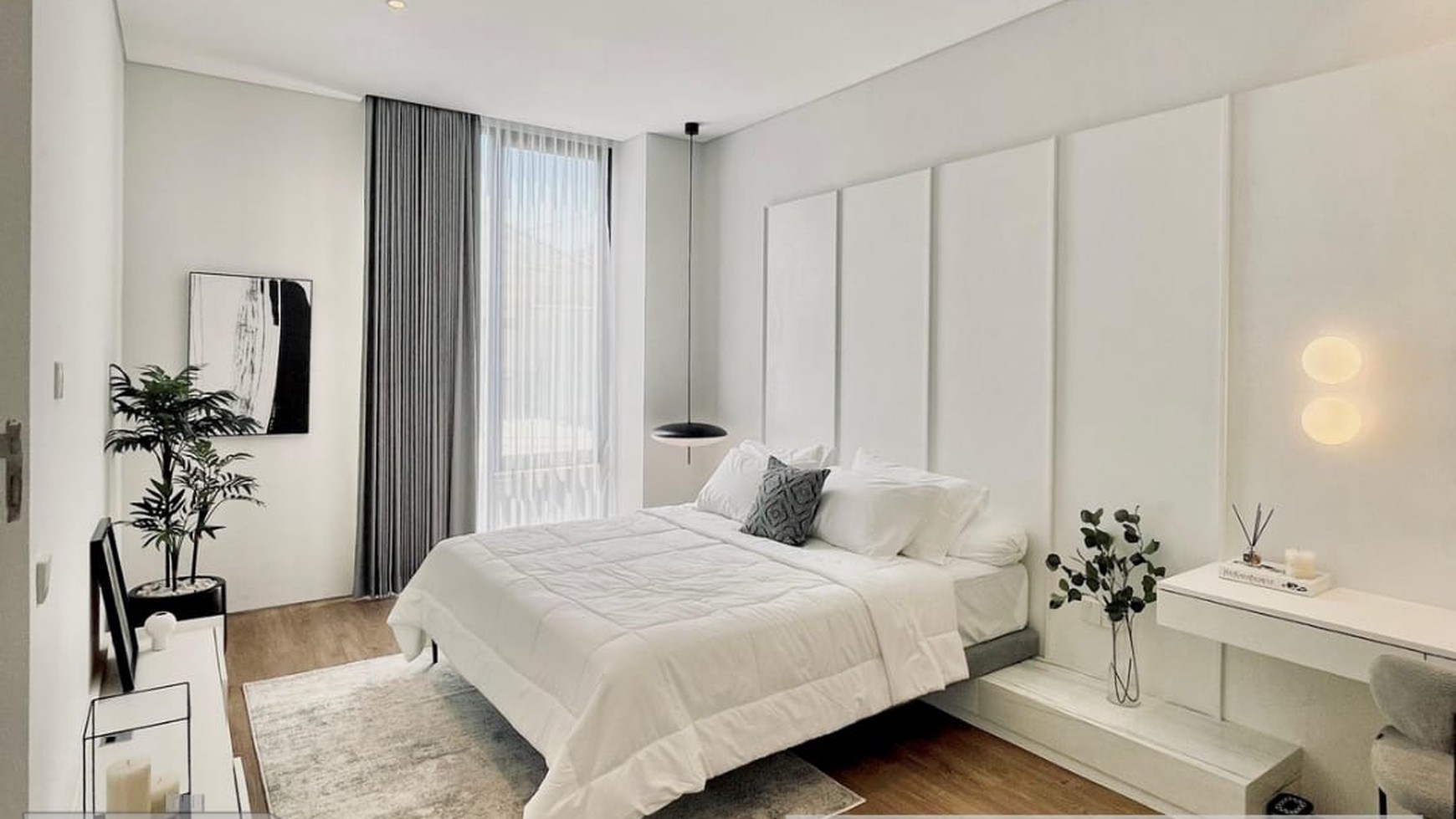DIJUAL RUMAH MEWAH SEMI FURNISHED MODERN INDSUTRIAL - SUTOREJO SURABAYA TIMUR
