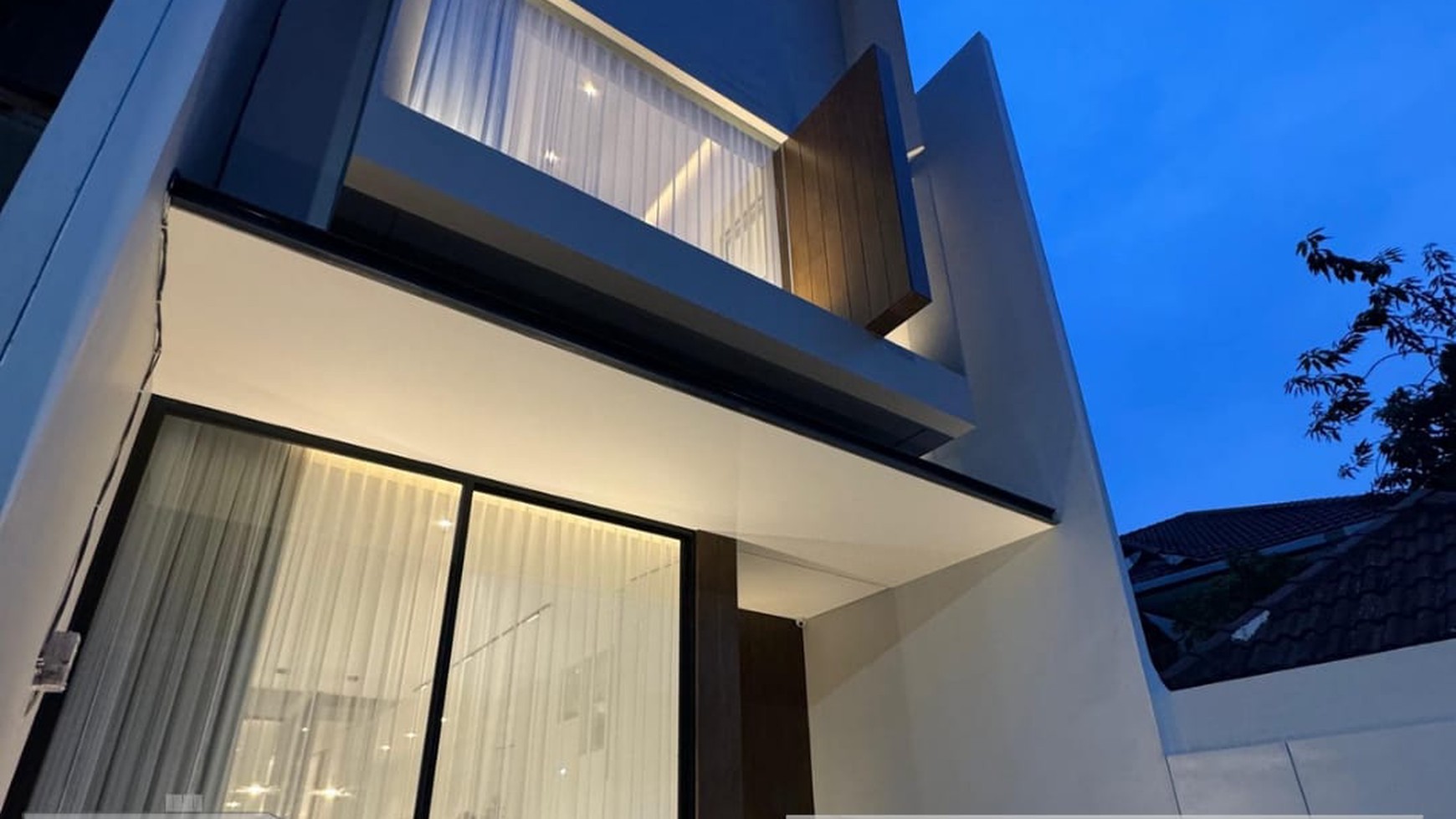DIJUAL RUMAH MODERN SCANDINAVIAN HOUSE - MOJOKLANGGRU SURABAYA TIMUR
