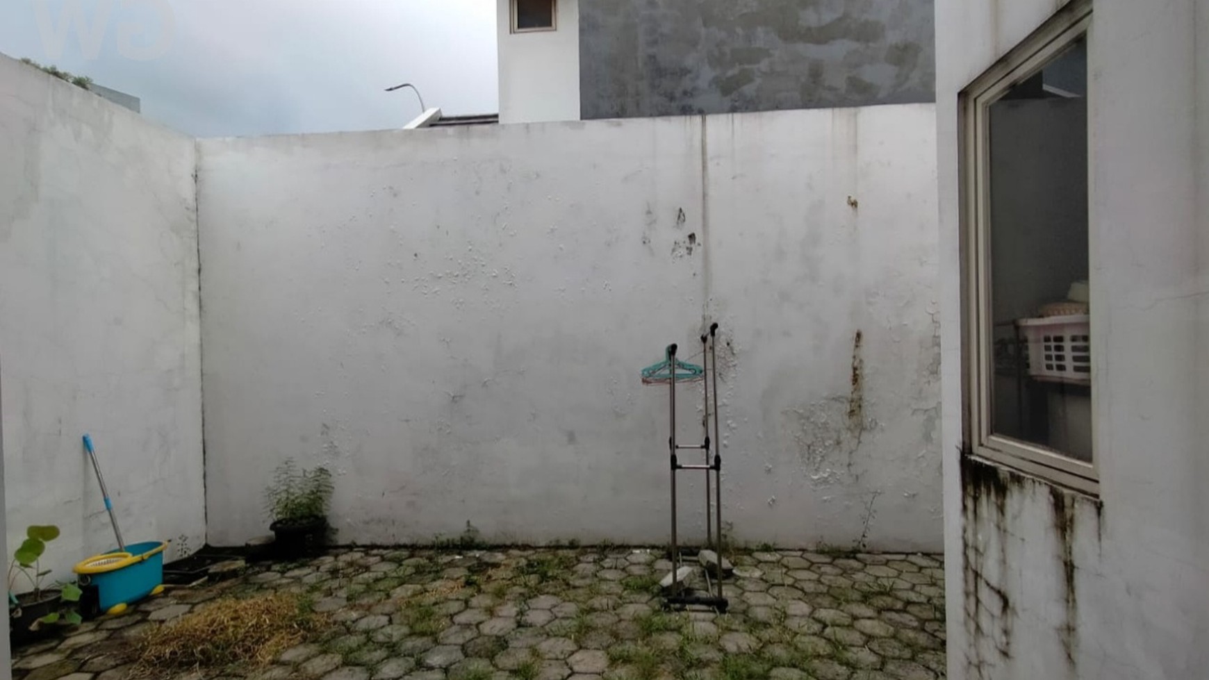 Rumah Dijual di Cluster Monte Torena Grand Wisata - Hunian Modern Siap Huni Dekat Mall