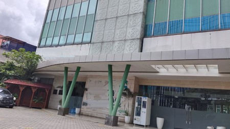 Dijual cepat gedung kantor lokasi komersil di pusat kota Menteng Jakarta Pusat