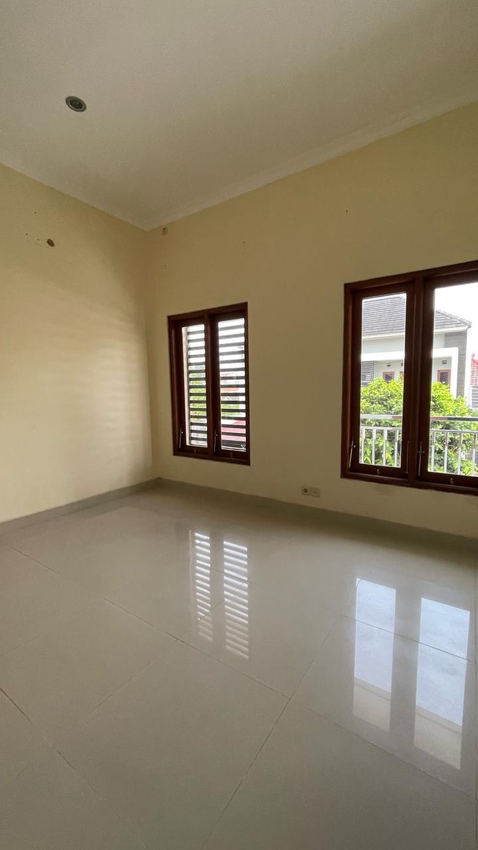 Rumah Dalam Perum Pondok Permai Babarsari, Dekat Kampus Atmajaya
