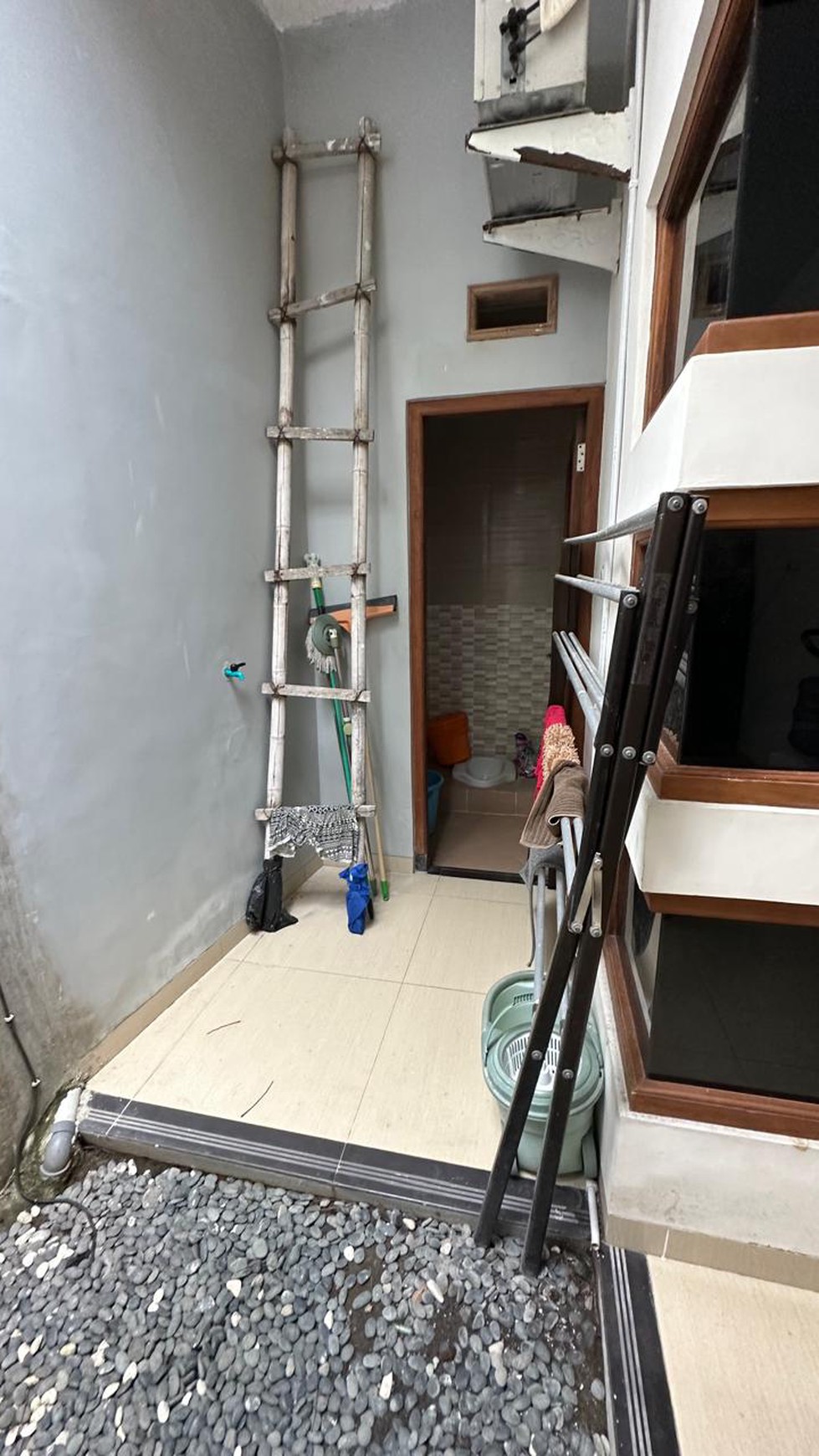 Rumah Tinggal Lokasi Strategis Dekat Hotel Hyatt Sleman 