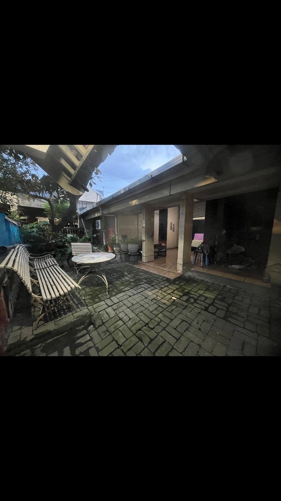 Rumah Kos Nginden