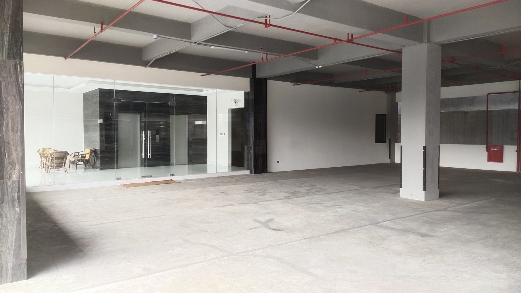 GEDUNG KANTOR BARU PONDOK PINANG, AKSES MUDAH TB SIMATUPANG, KEBAYORAN BARU, SENOPATI, KEMANG
