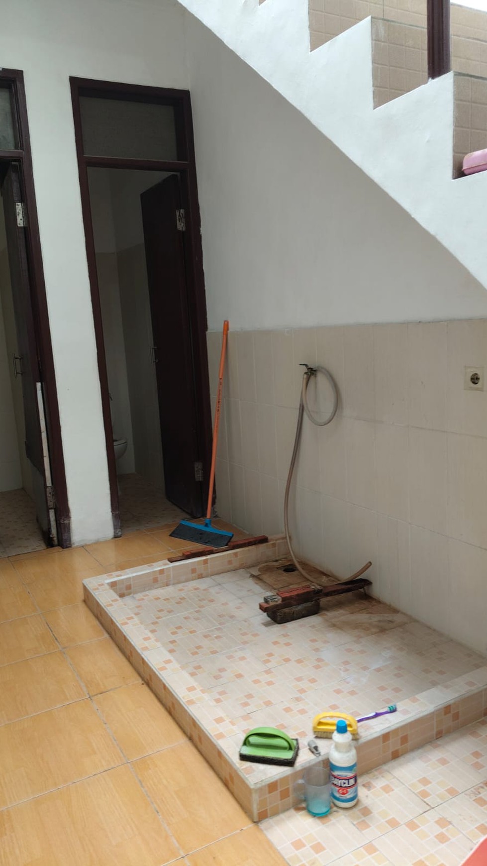 Rumah dijual Medokan Ayu