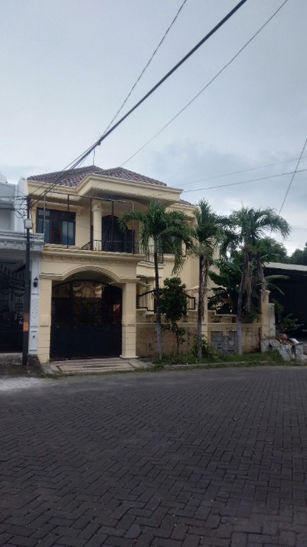 Rumah Hoek Siap Huni 7,5 M nego Pagesangan 