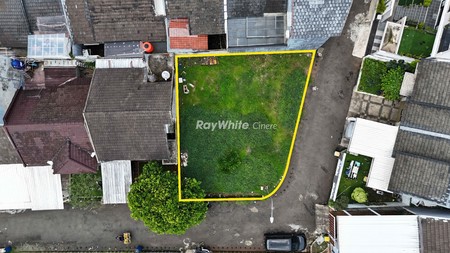 Tanah Siap Bangun Posisi Hook di Komplek Nyaman dan Akses Mudah Cinere