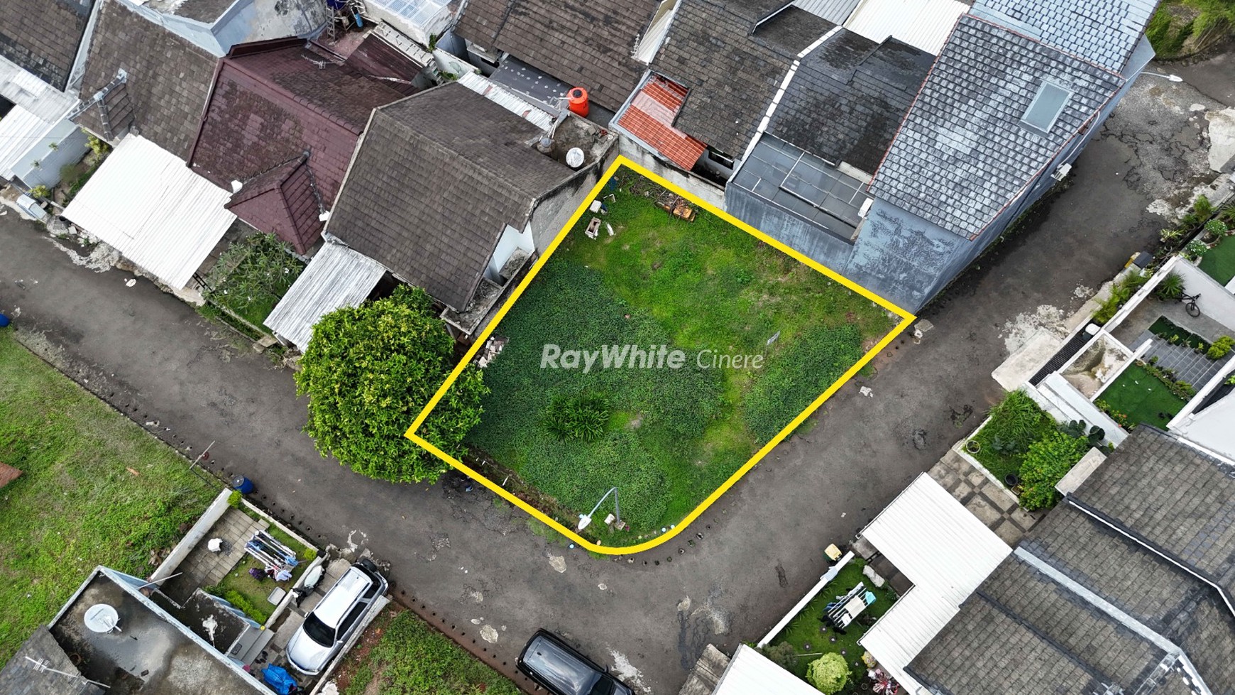 Tanah Siap Bangun Posisi Hook di Komplek Nyaman dan Akses Mudah Cinere