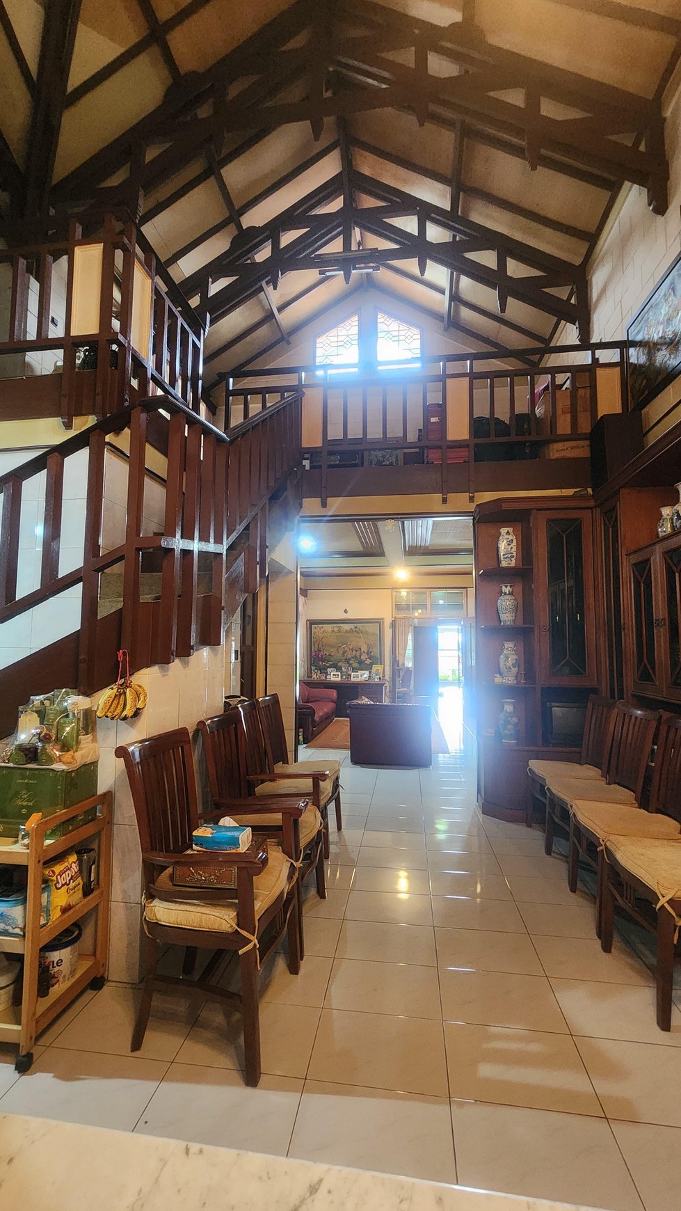 Rumah Super Luas di Bandung - Lokasi Strategis  Harga Spesial