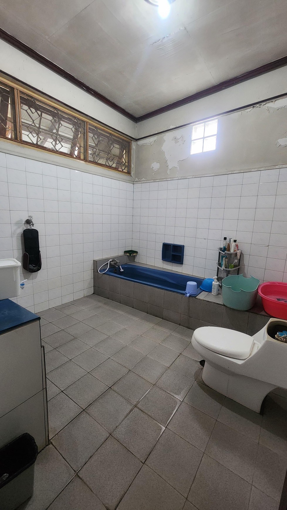 Rumah Super Luas di Bandung - Lokasi Strategis  Harga Spesial