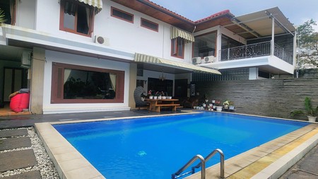 Rumah Mewah di Bandung, Hanya 10 Menit ke Pintu Tol Pasteur