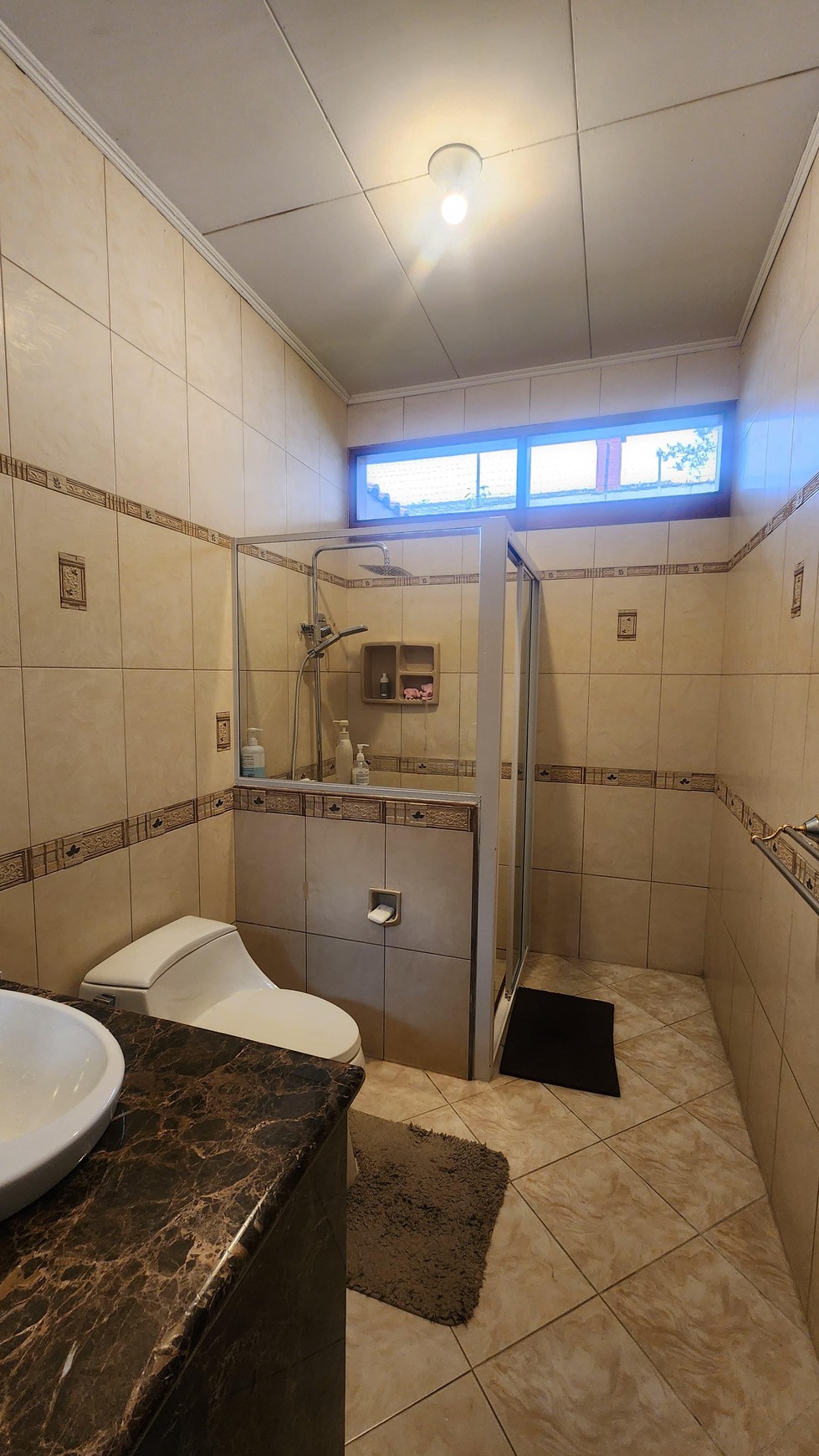 Rumah Mewah di Bandung, Hanya 10 Menit ke Pintu Tol Pasteur