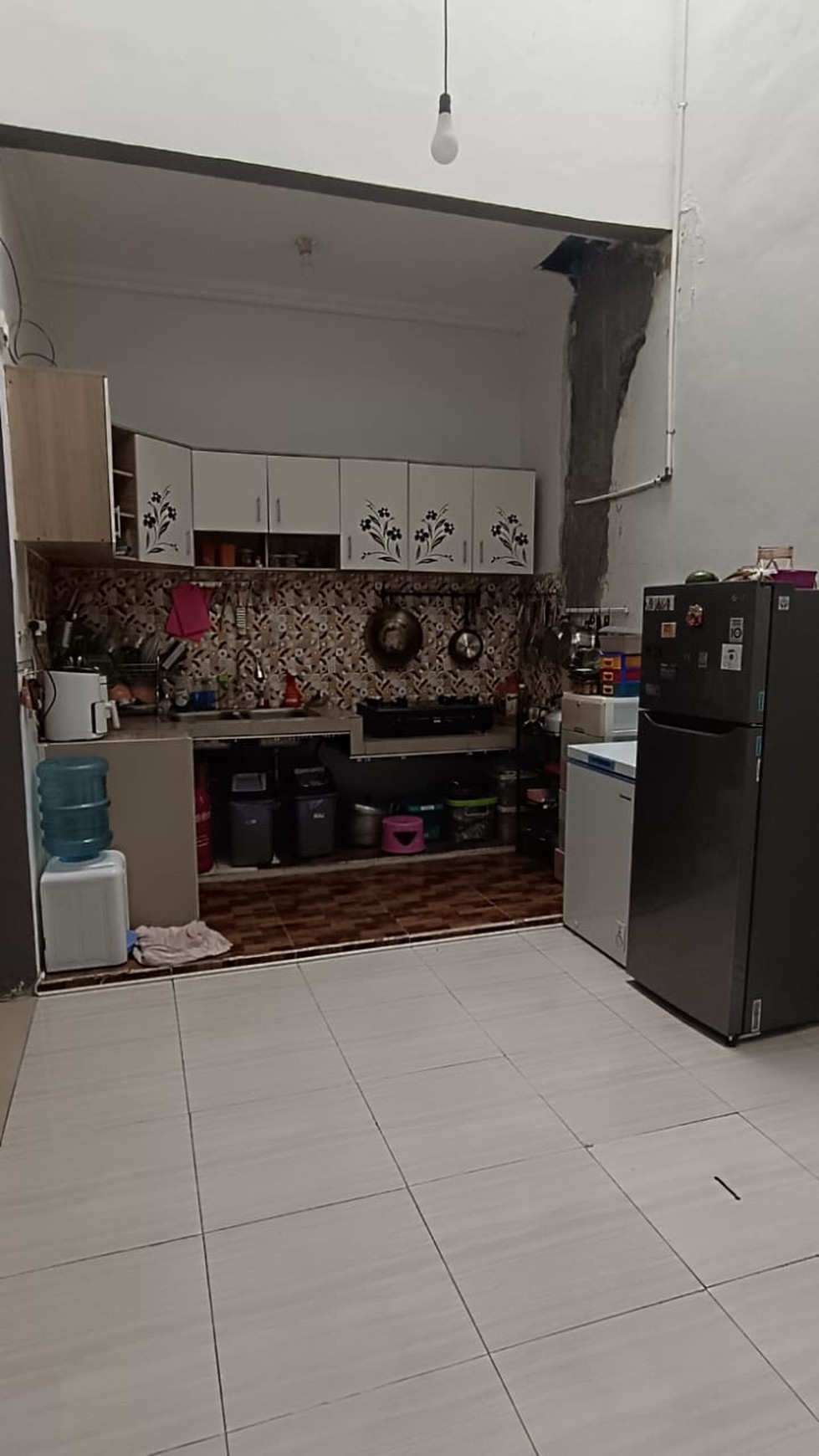 Rumah 3 Kamar Cocok Untuk Keluarga Di Perum Griya Perwita Wisata