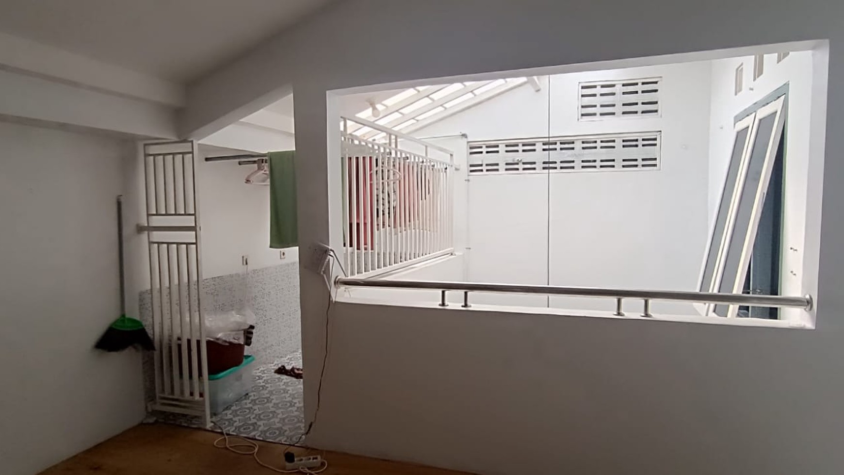 Rumah 3 Kamar Cocok Untuk Keluarga Di Perum Griya Perwita Wisata