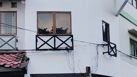 Termurah. Ruko 3 lantai di ruko Sektor 4, BSD