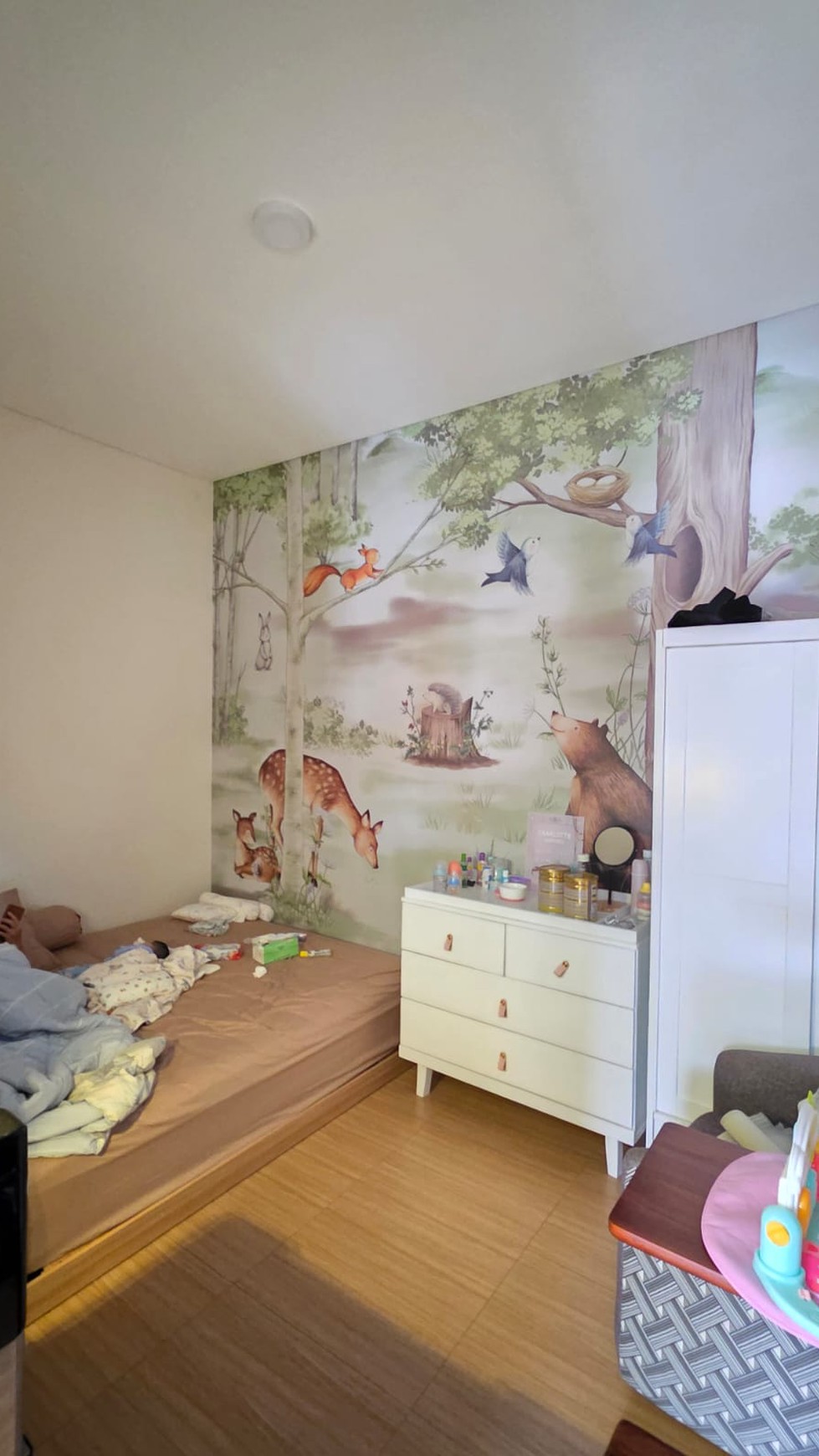 Dijual Rumah Kondisi Rapi dan Siap Huni Harga Masuk Akal di Taman Parahyangan - Lippo Karawaci Tangerang