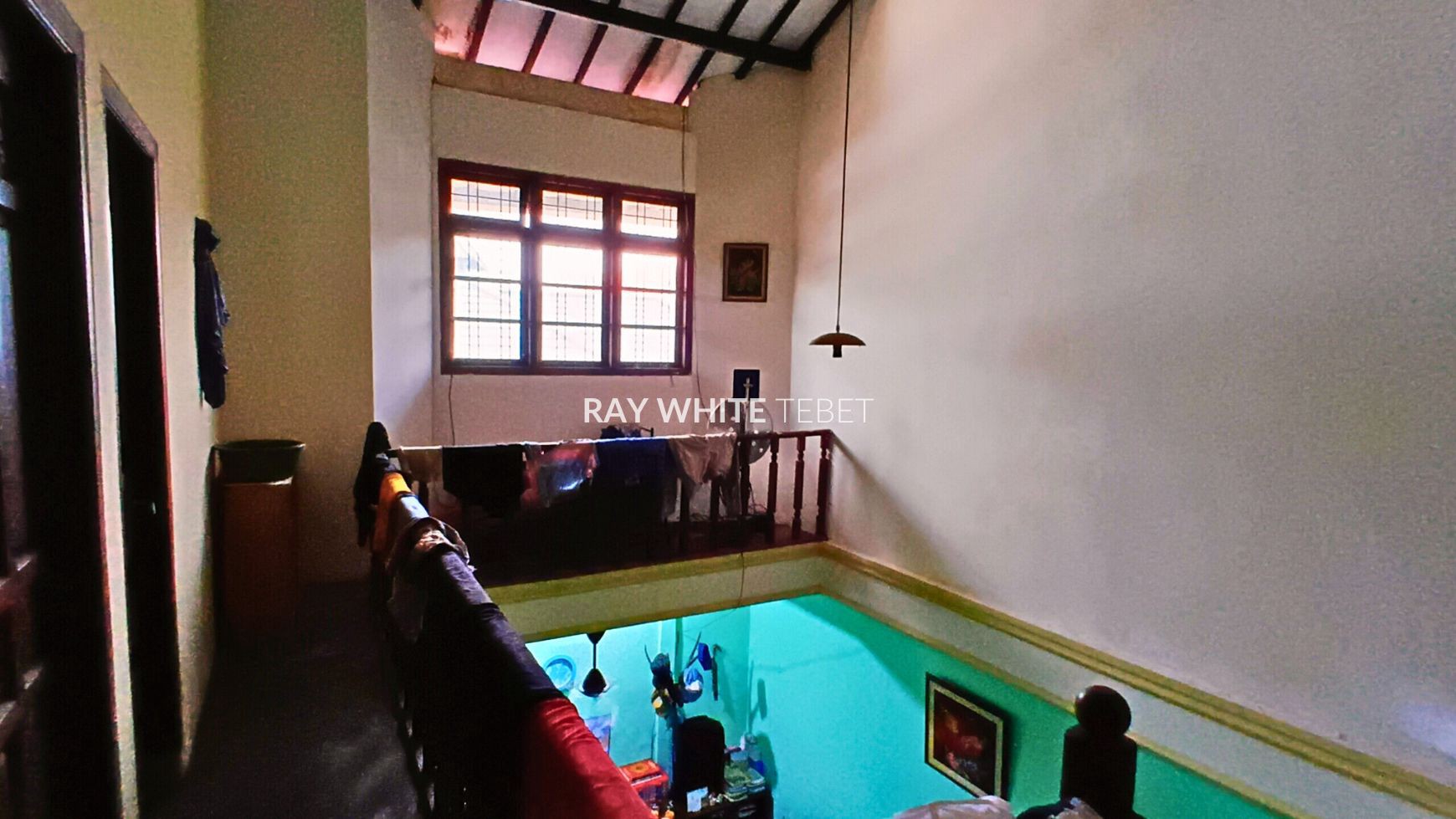 Rumah 2 Lantai SHM Hitung Tanah di Ragunan, Pasar Minggu Jaksel