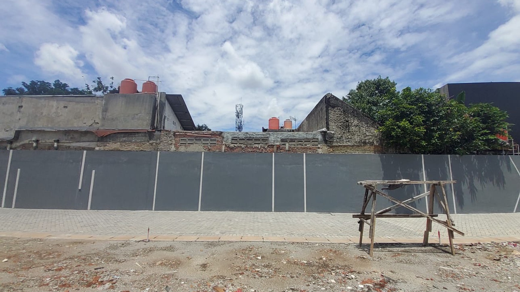 Tanah Kavling Lingkungan Nyaman Lokasi Strategis di Jl Veteran Bintaro, Pesanggrahan, Jakarta Selatan