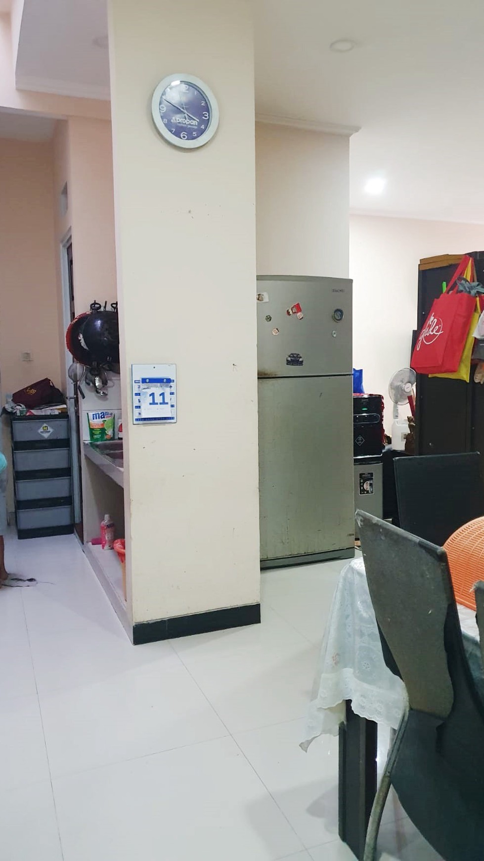 Rumah Hitung Tanah Area Cipete