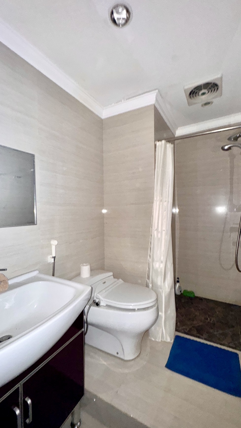 Dijual Apartemen Central Park Residences, Jakarta Barat