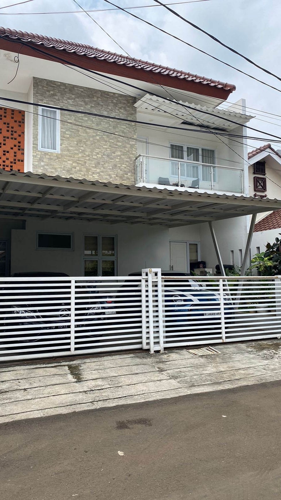 Rumah Siap Huni Kondisi Terawat Baik dan Strategis @Bintaro .