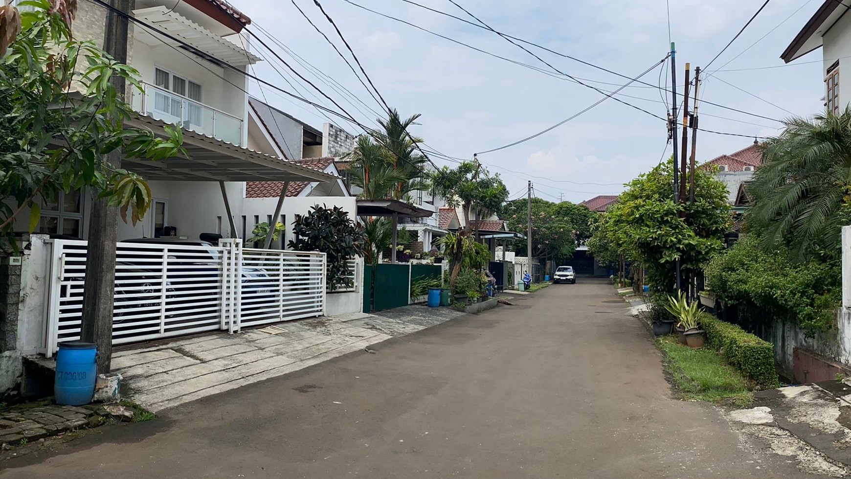 Rumah Siap Huni Kondisi Terawat Baik dan Strategis @Bintaro .