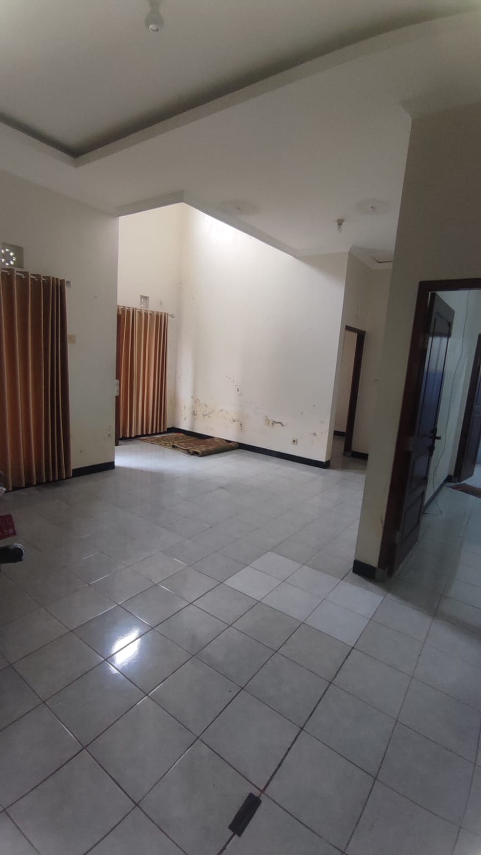 Rumah Dalam Perum Griya Cipta Mulya Caturtunggal Depok Sleman