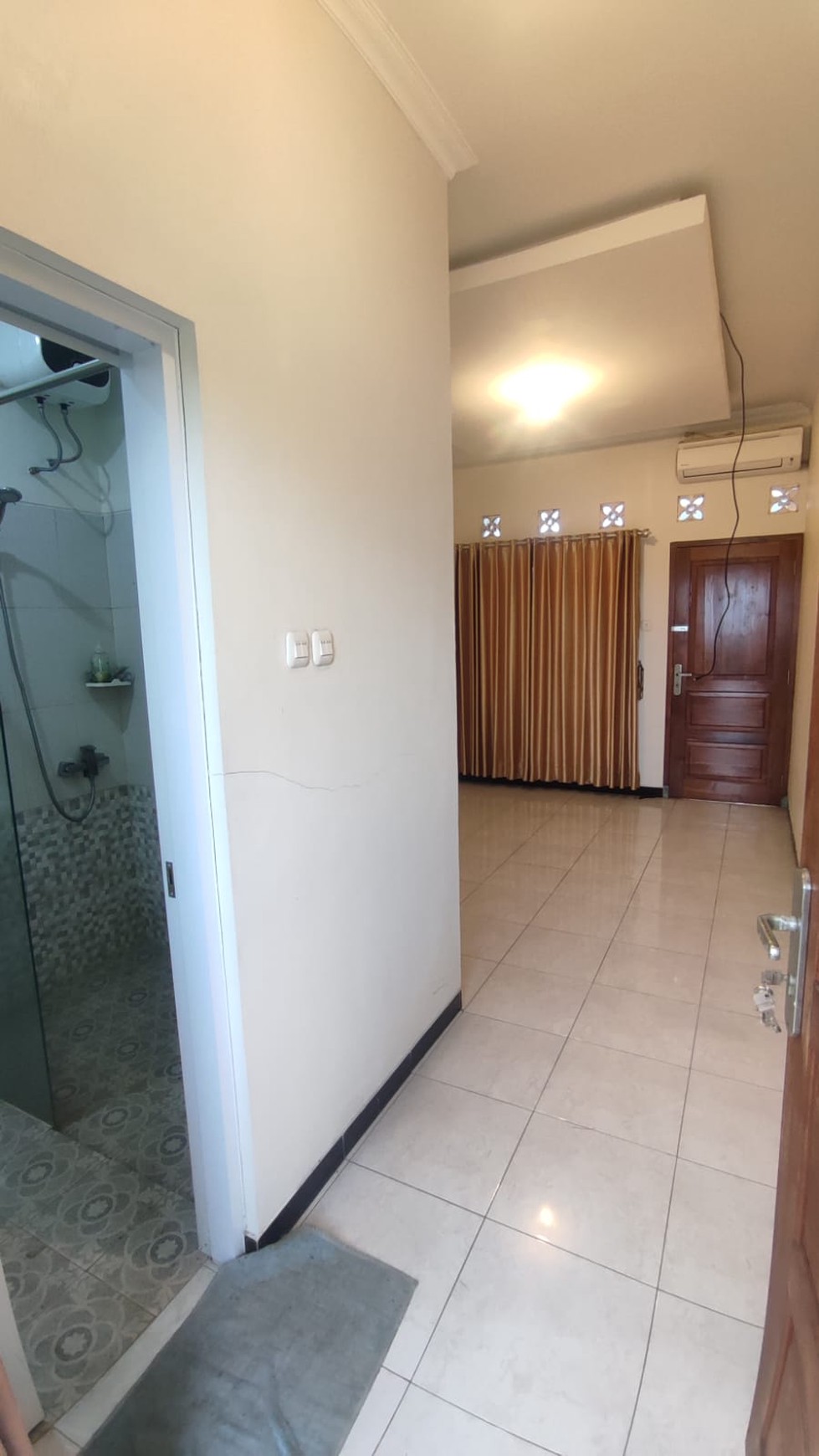Rumah Dalam Perum Griya Cipta Mulya Caturtunggal Depok Sleman