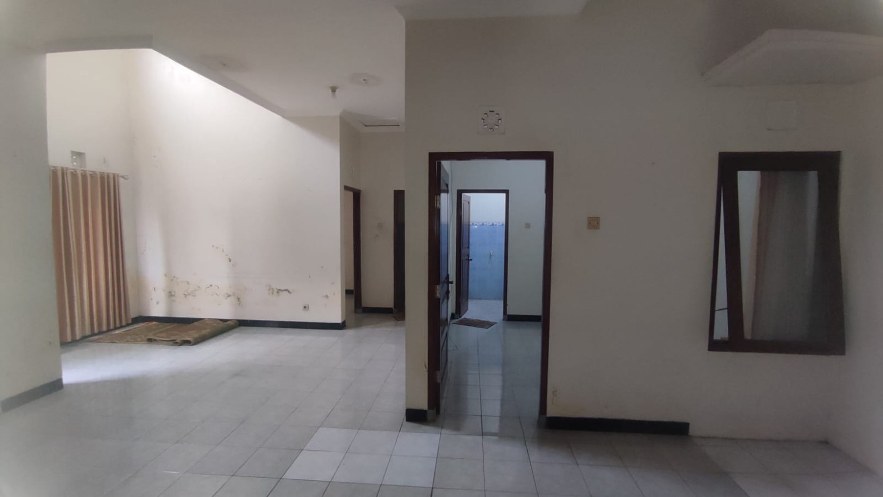 Rumah Dalam Perum Griya Cipta Mulya Caturtunggal Depok Sleman