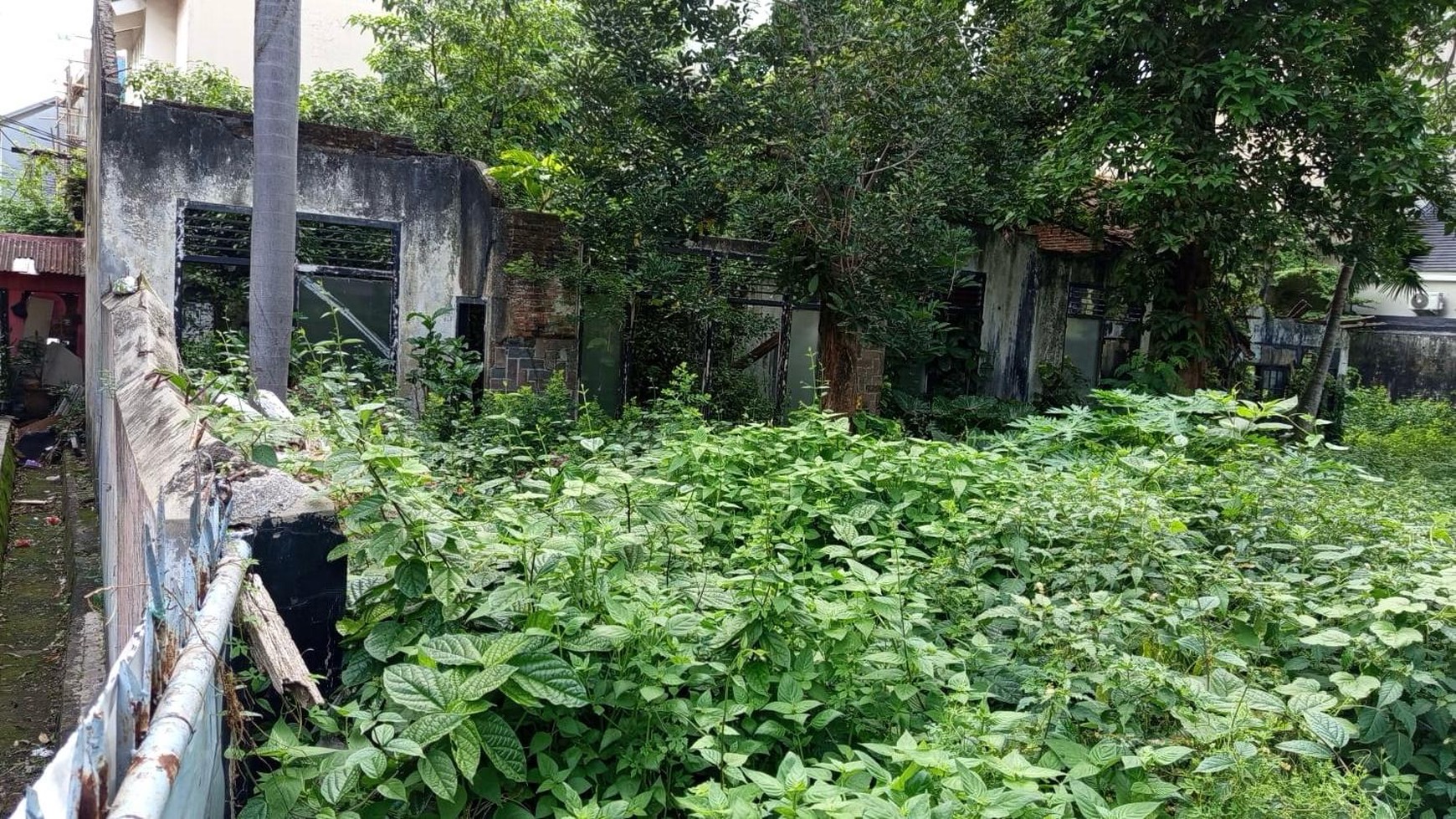 Tanah Luas Cocok Untuk Usaha Pembangunan Cluster/ Townhouse/ Kos-kosan di Menteng Dalam, Tebet