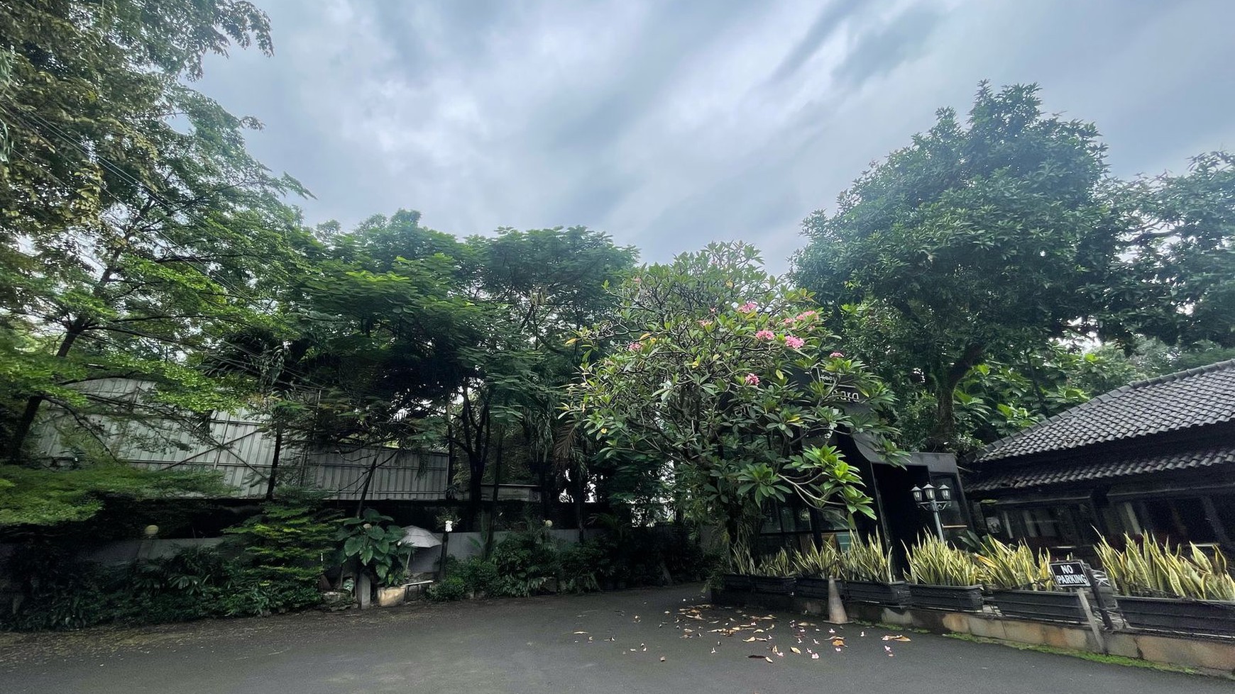 Dijual Tanah Lokasi Strategis di Kemang, Jakarta Selatan