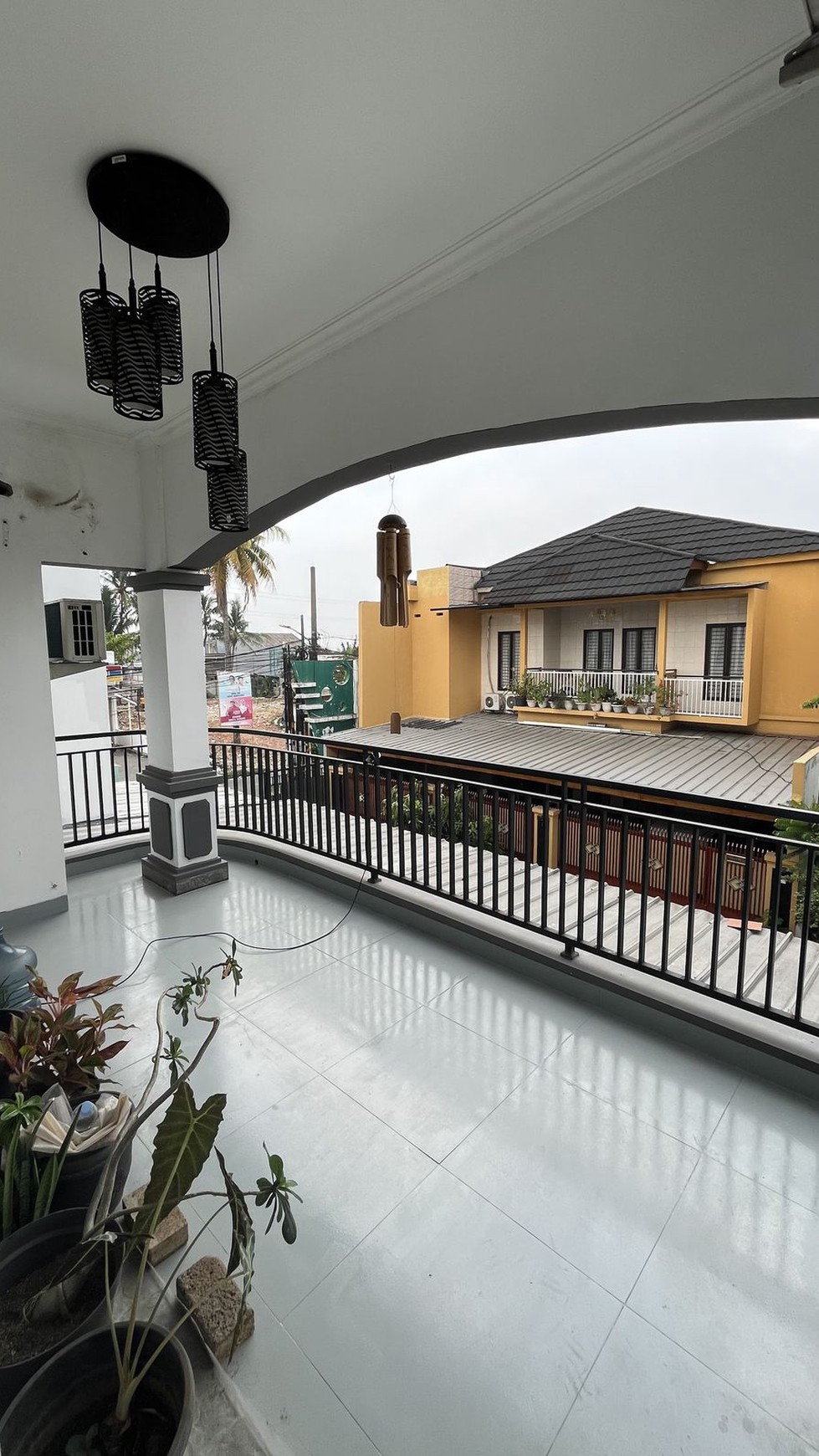 Rumah Bagus, bebas banjir lokasi strategis di Ciputat