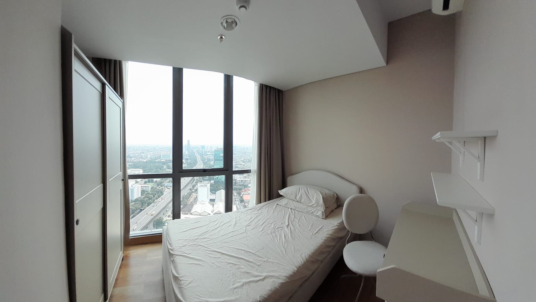 Holland Village Apartment, 4 bedroom, ready to occupied, strategic location at Cempaka Putih- Pulo gadung