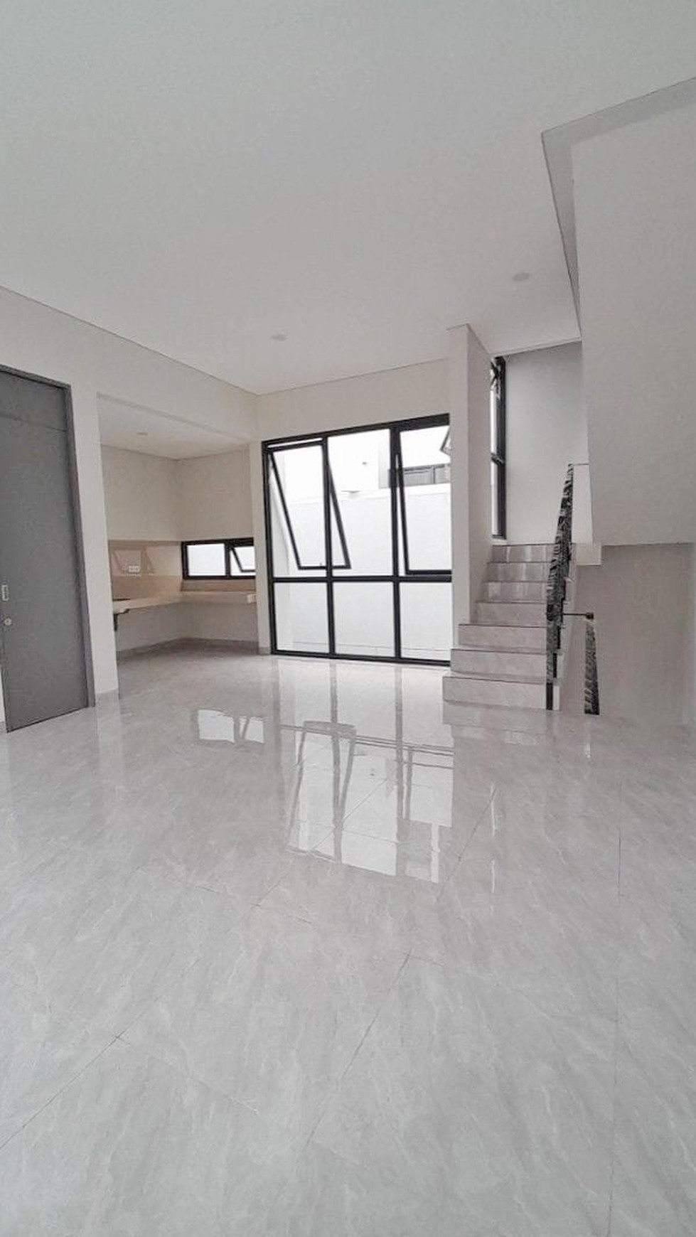 Rumah Design Cantik di Greenwich Cluster Aether BSD City