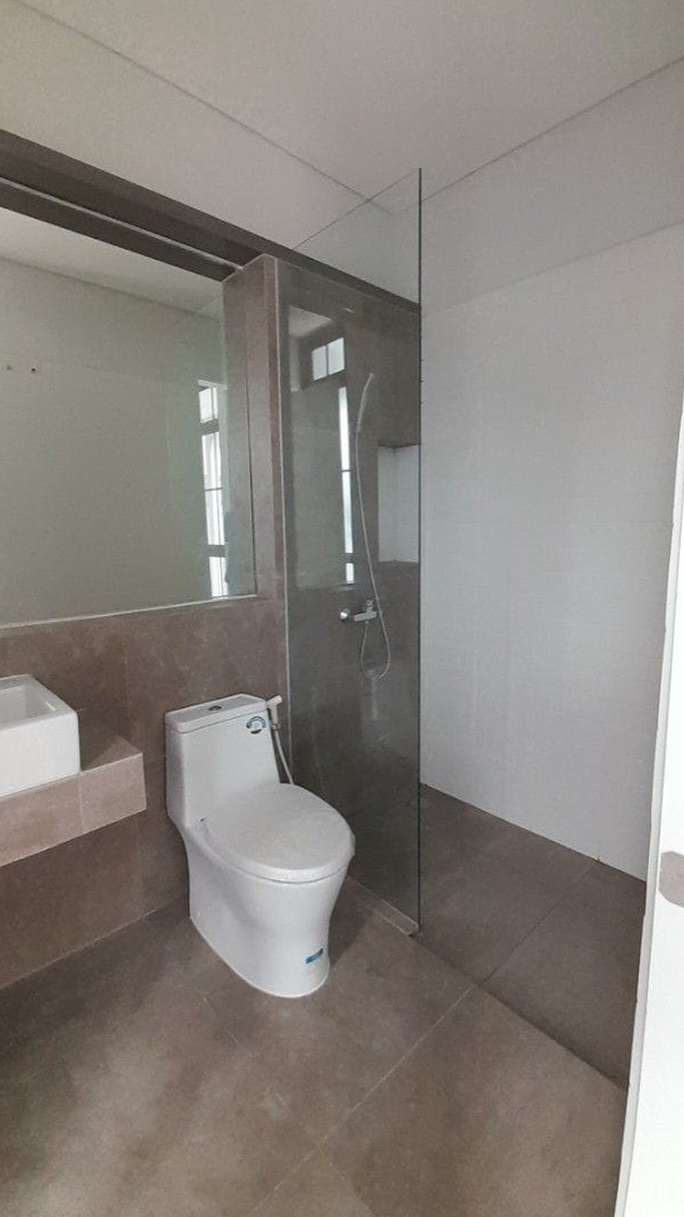 Rumah Design Cantik di Greenwich Cluster Aether BSD City