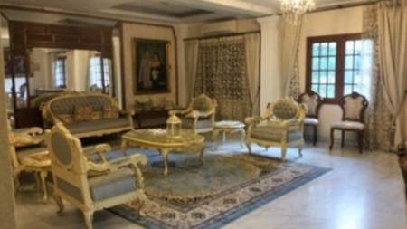 Dijual Rumah di    Jl. Sekolah Duta Raya  Jaksel